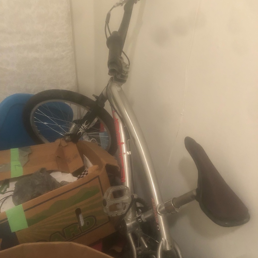 Freestyle bike boy